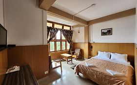 The Oak Tawang
